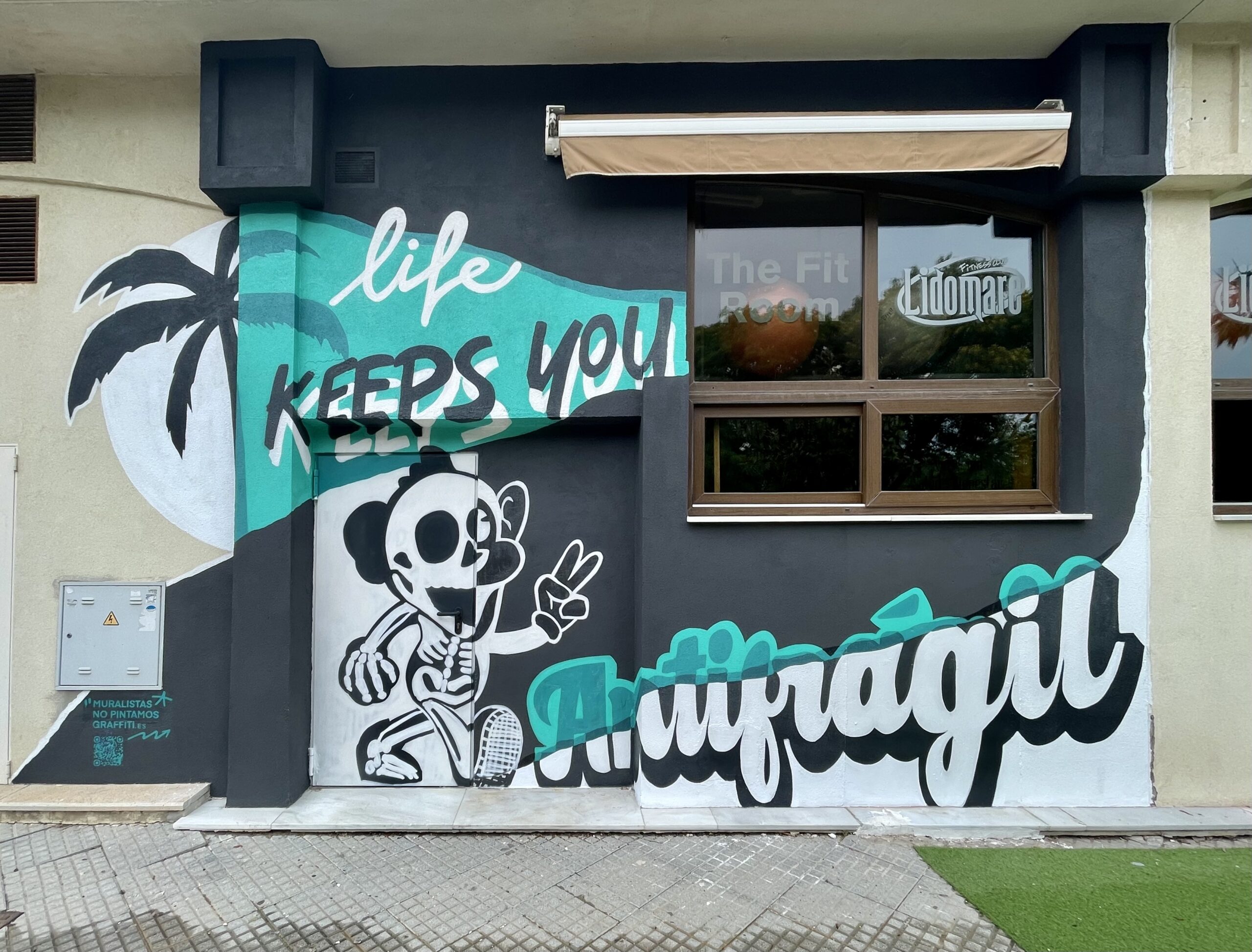 Life keeps you, 2023